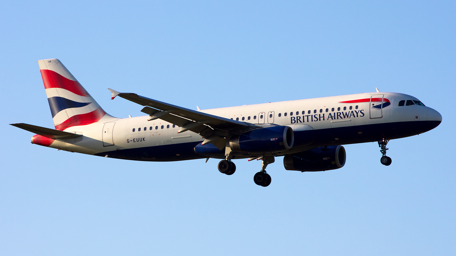 G-EUUK ✈ British Airways Airbus A320-232 @ London-Heathrow