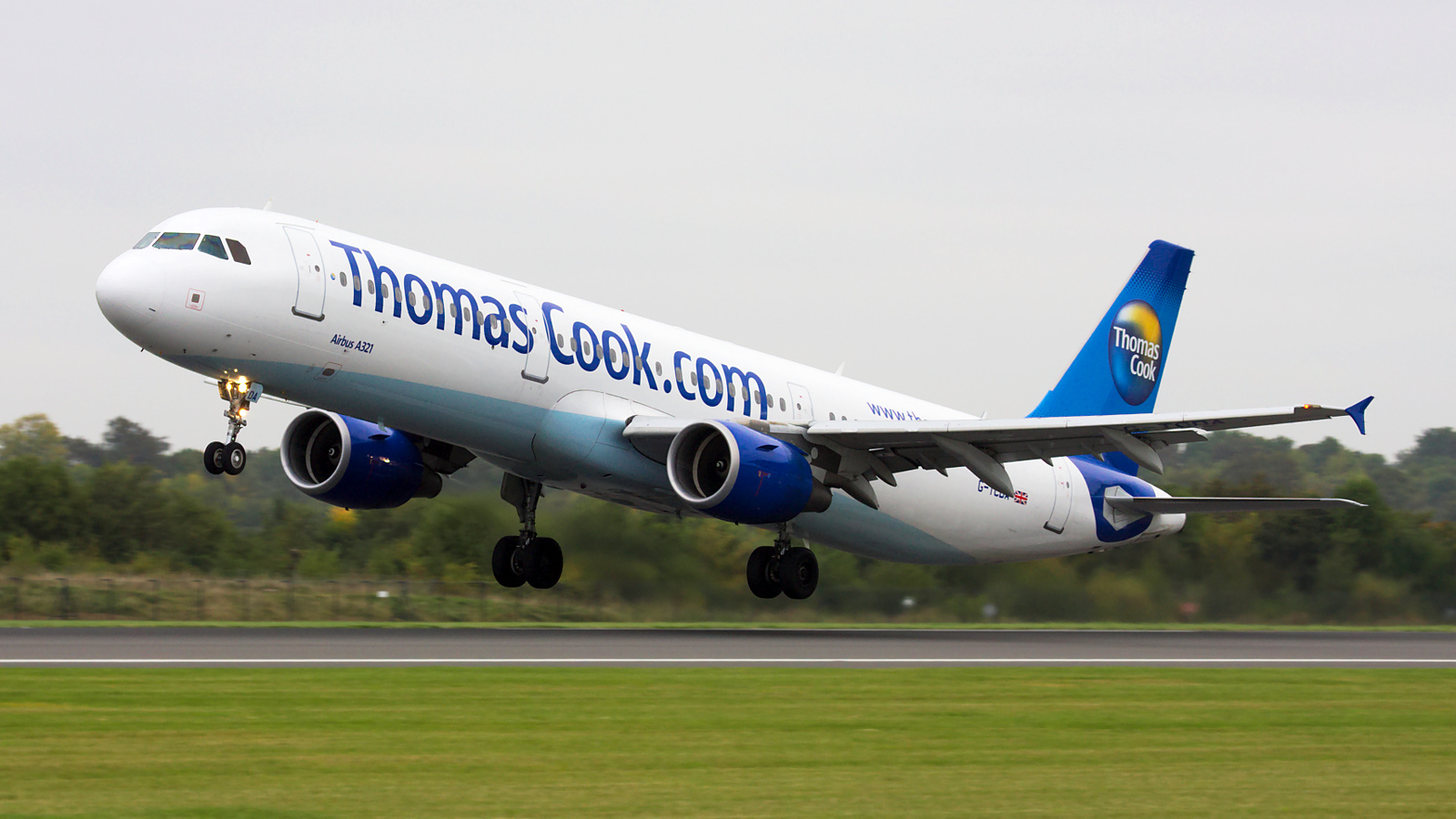G-TCDA ✈ Thomas Cook Airlines Airbus A321-211 @ Manchester