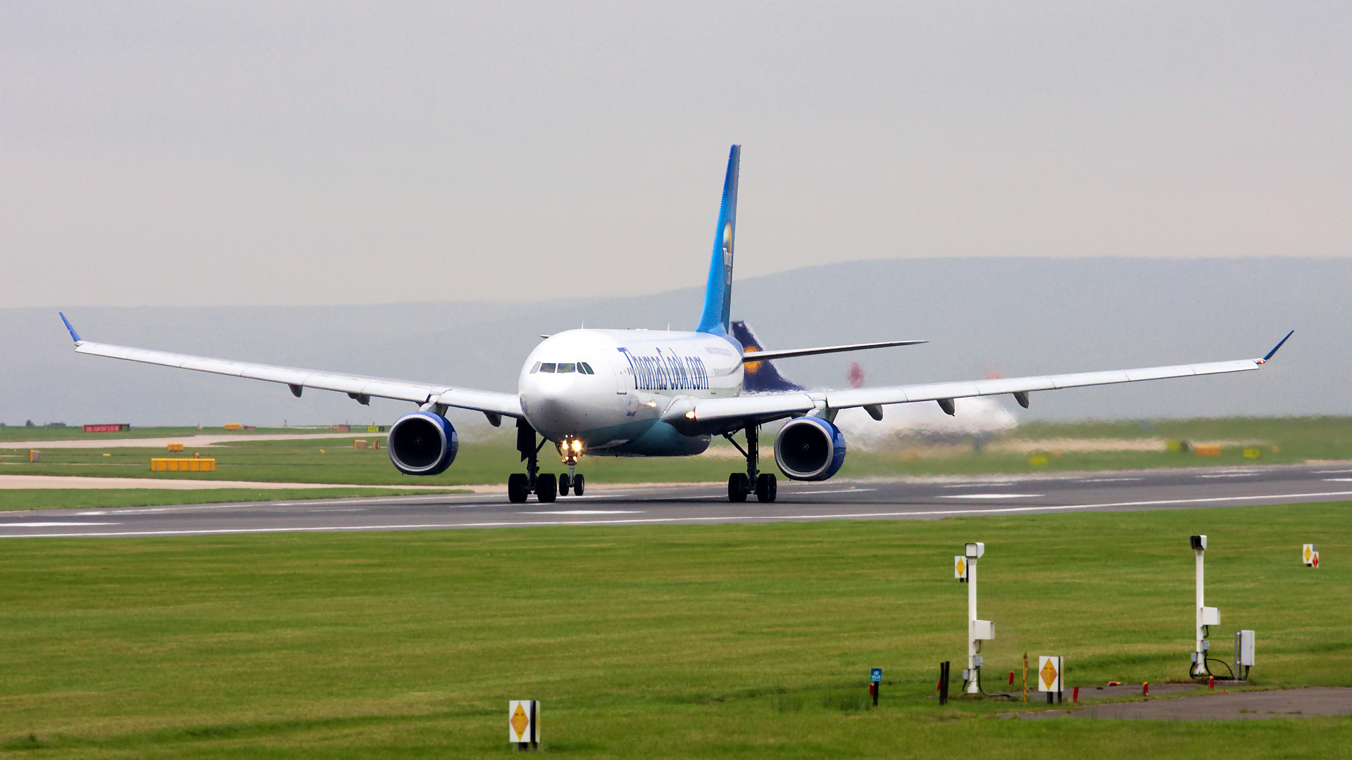 G-MLJL ✈ Thomas Cook Airlines Airbus A330-243 @ Manchester