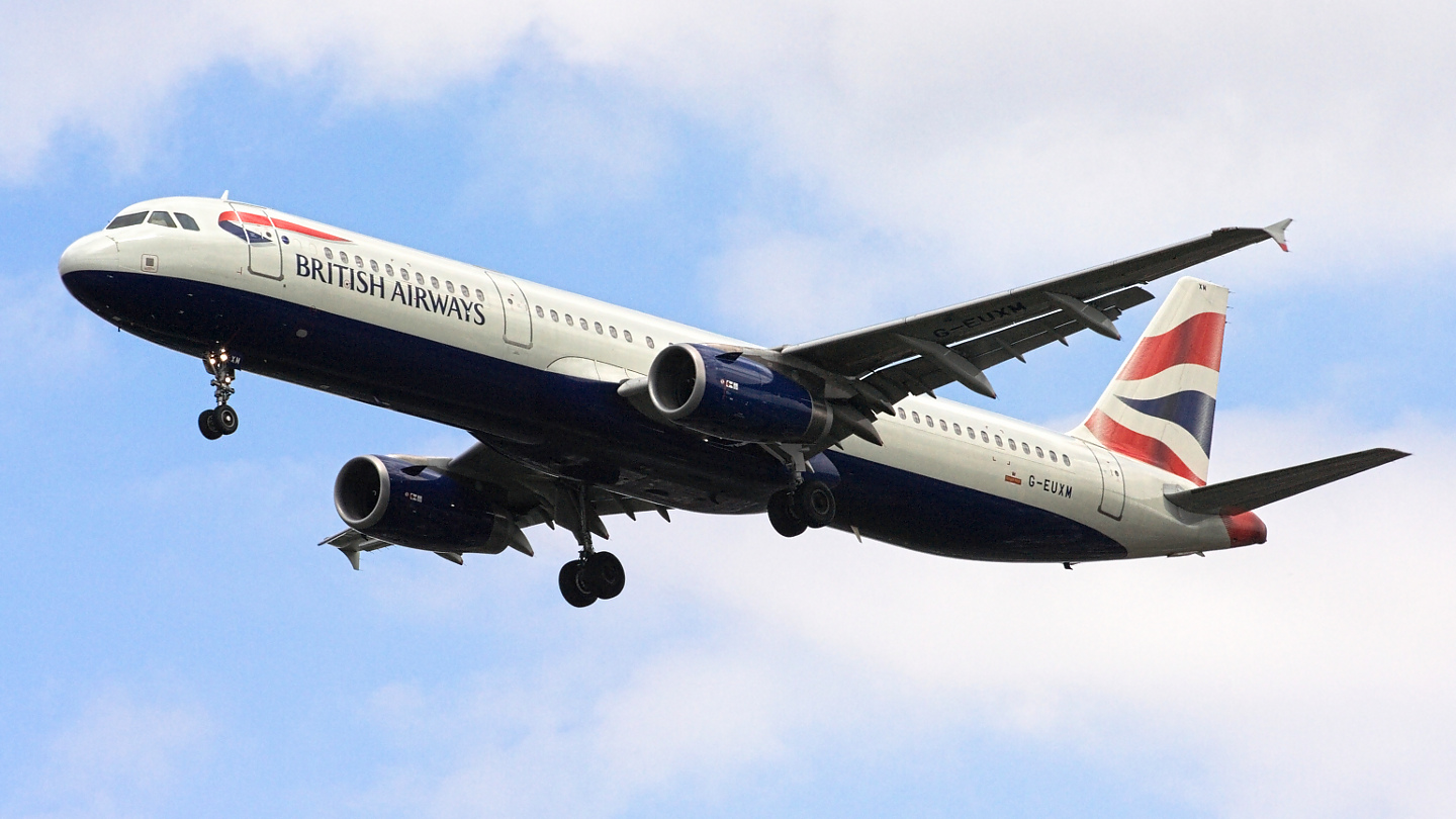 G-EUXM ✈ British Airways Airbus A321-231 @ London-Heathrow