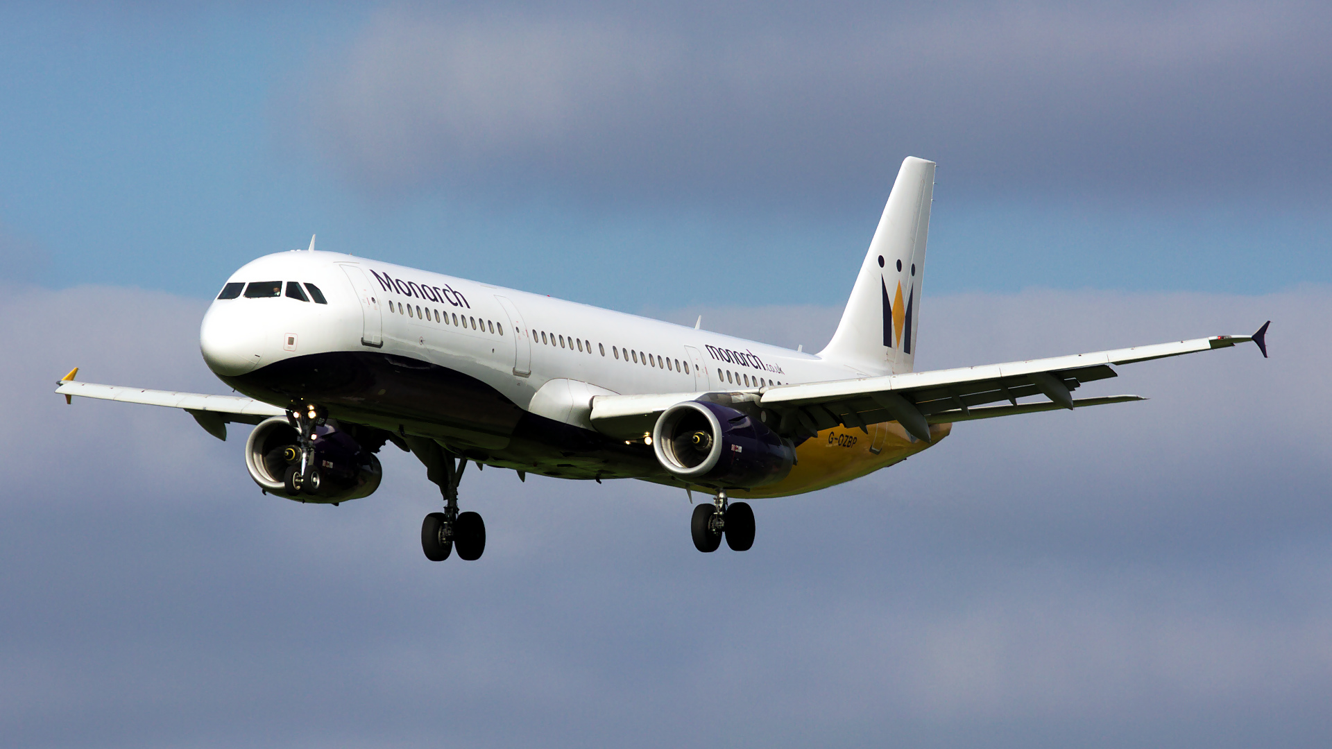 G-OZBP ✈ Monarch Airlines Airbus A321-231 @ Manchester