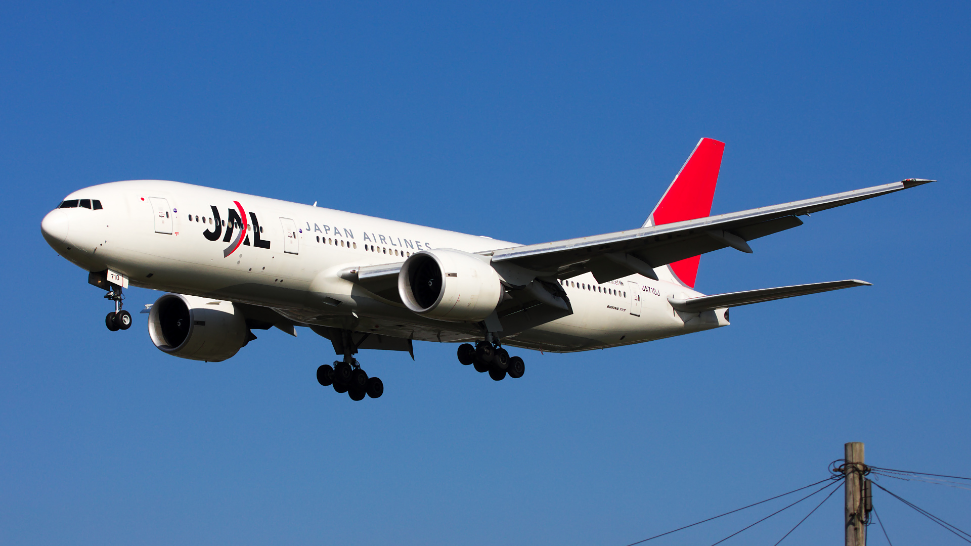 JA710J ✈ Japan Airlines Boeing 777-246ER @ London-Heathrow