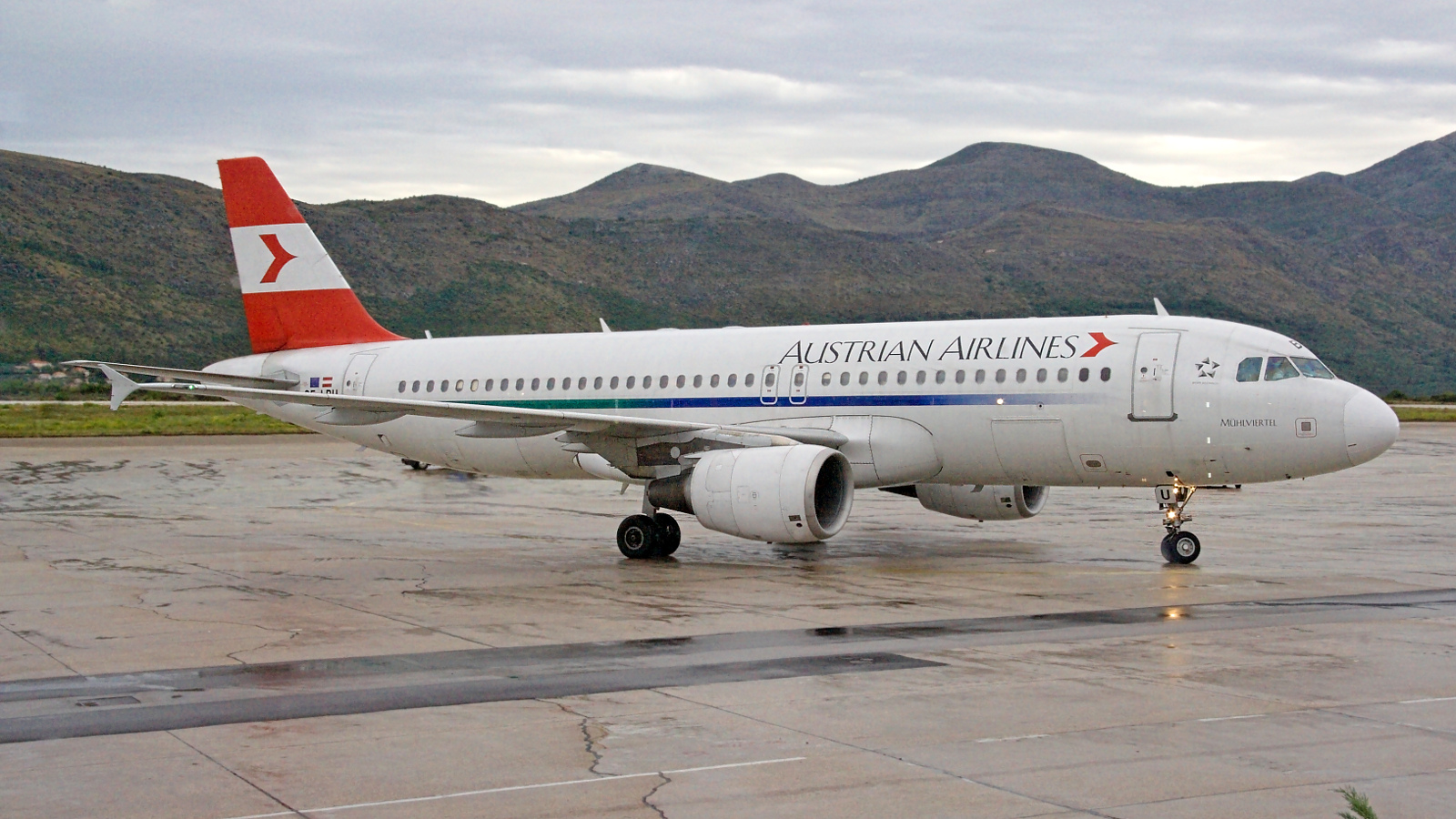 OE-LBU ✈ Austrian Airlines Airbus A320-214 @ Dubrovnik-Čilipi