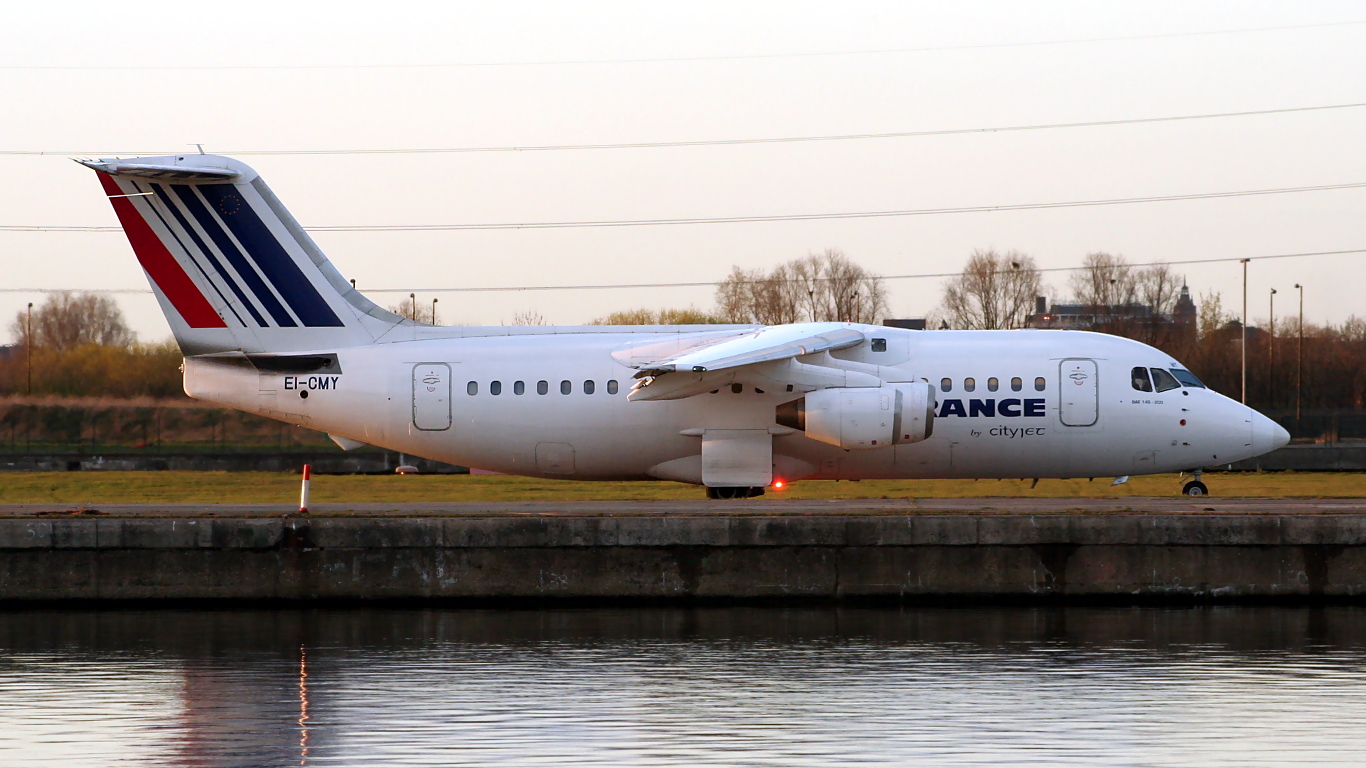 EI-CMY ✈ Air France British Aerospace 146-200 @ London-City