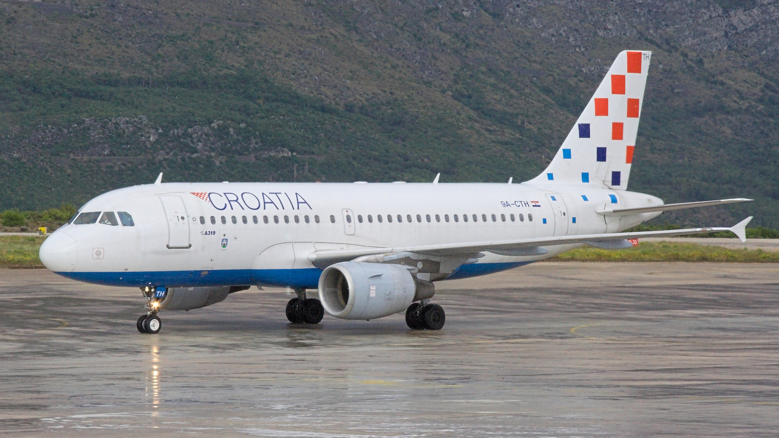 9A-CTH ✈ Croatia Airlines Airbus A319-112 @ Dubrovnik-Čilipi