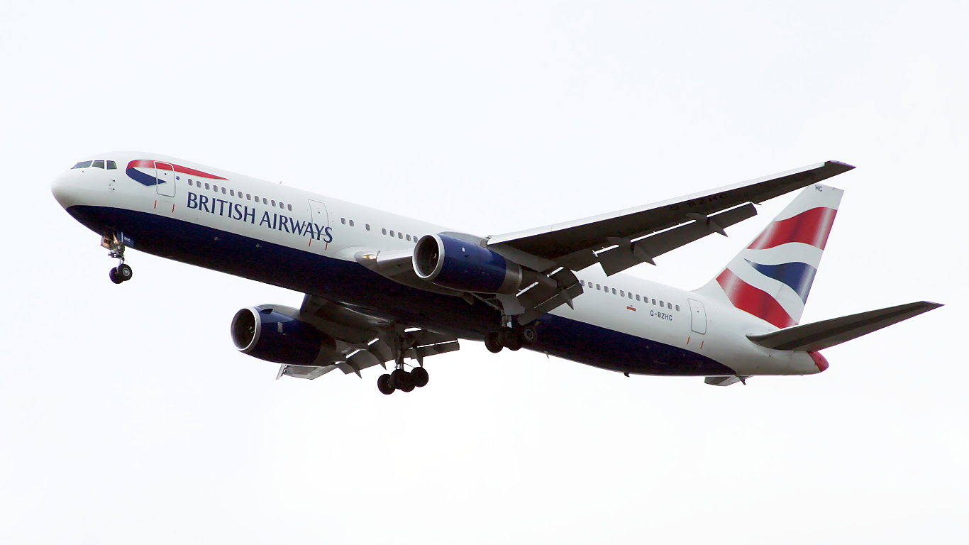 G-BZHC ✈ British Airways Boeing 767-336ER @ London-Heathrow