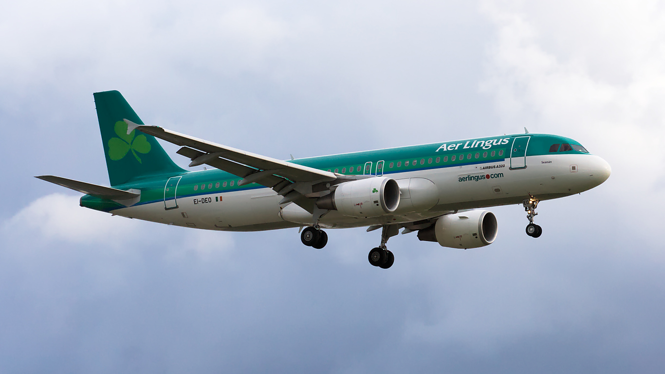 EI-DEO ✈ Aer Lingus Airbus A320-214 @ London-Heathrow