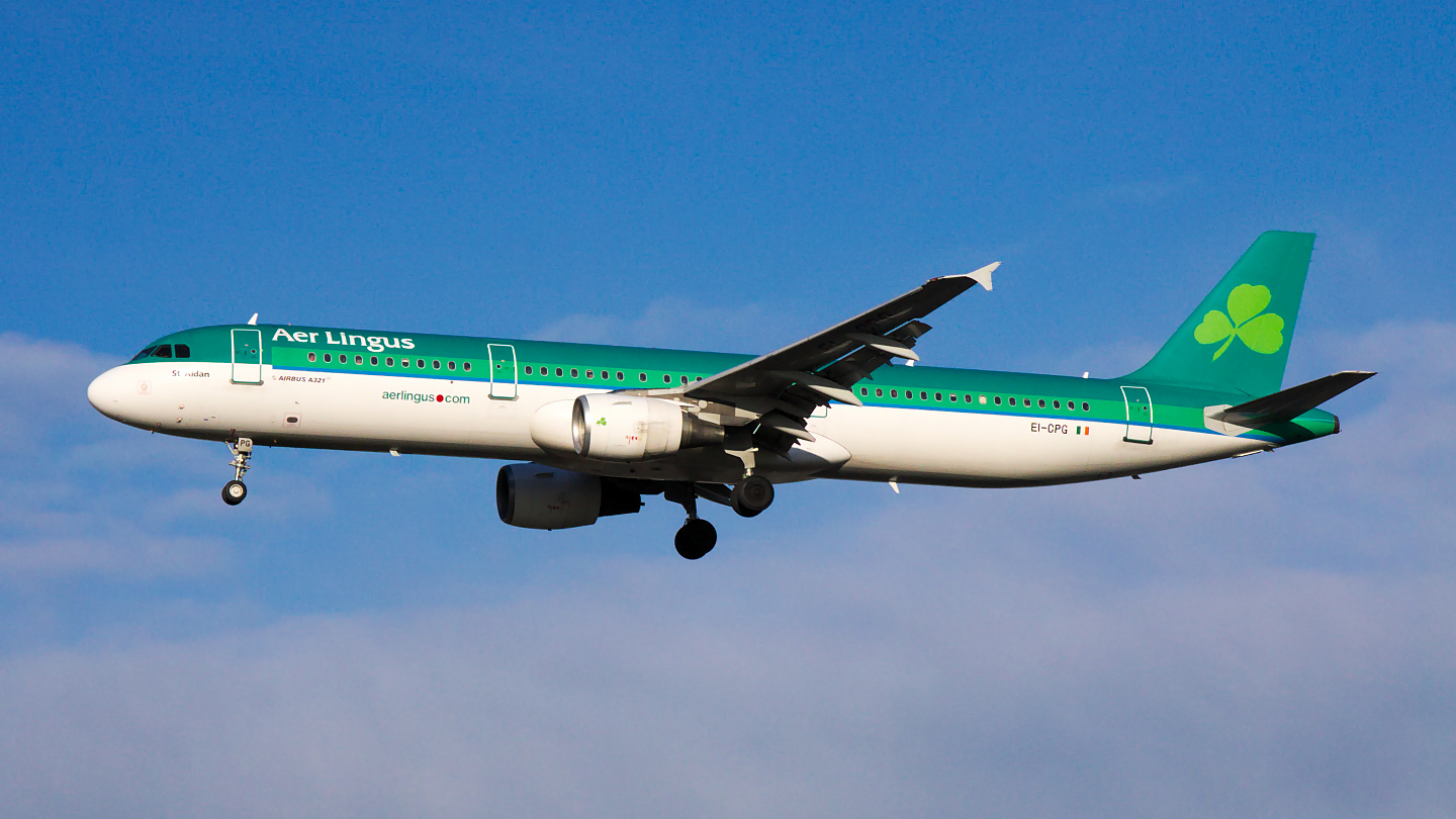 EI-CPG ✈ Aer Lingus Airbus A321-211 @ London-Heathrow