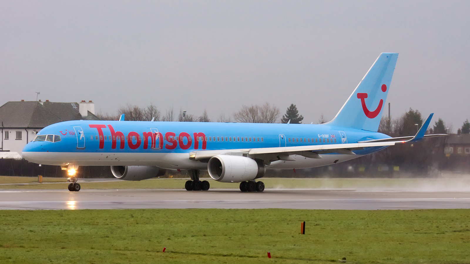 G-OOBF ✈ Thomson Airways Boeing 757-28A @ Manchester