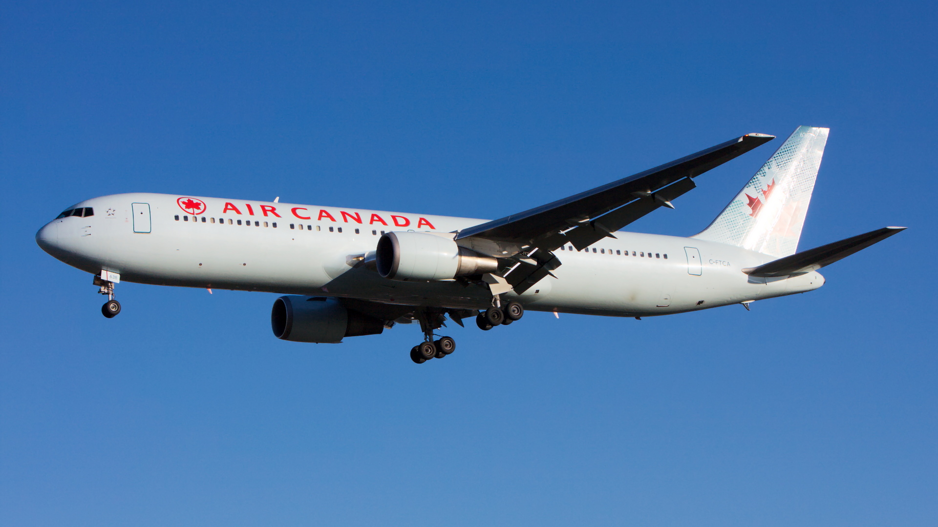 C-FTCA ✈ Air Canada Boeing 767-375ER @ London-Heathrow