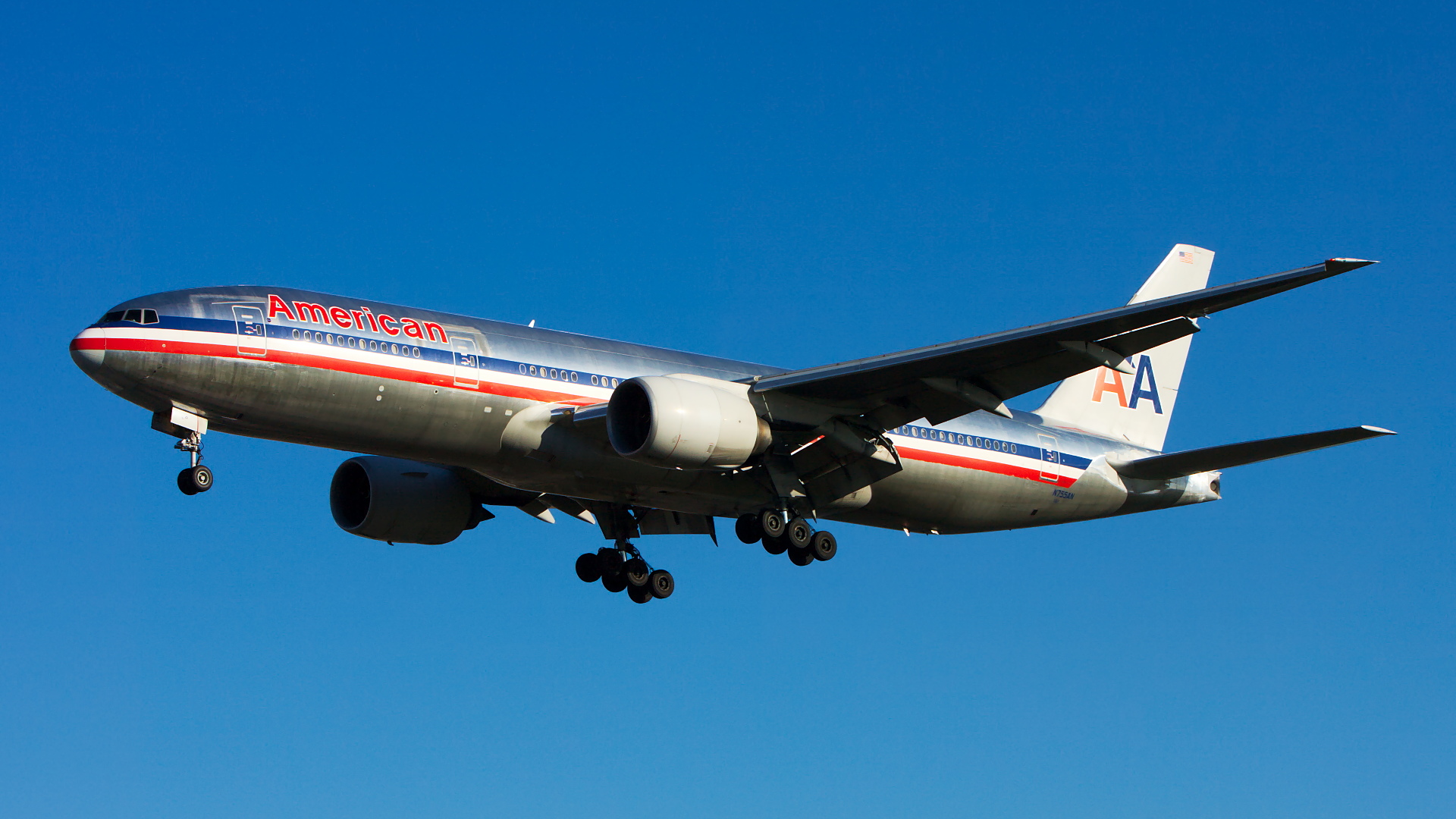 N755AN ✈ American Airlines Boeing 777-223ER @ London-Heathrow