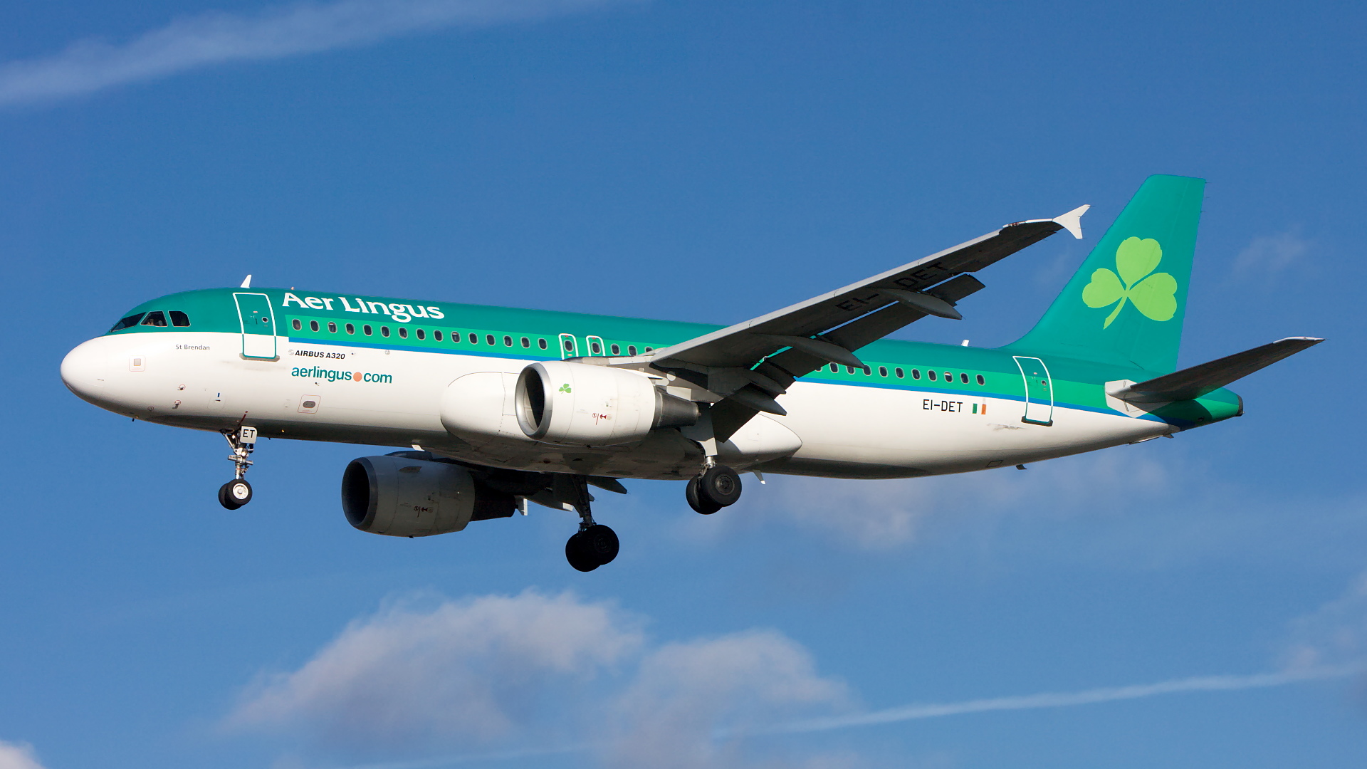 EI-DET ✈ Aer Lingus Airbus A320-214 @ London-Heathrow