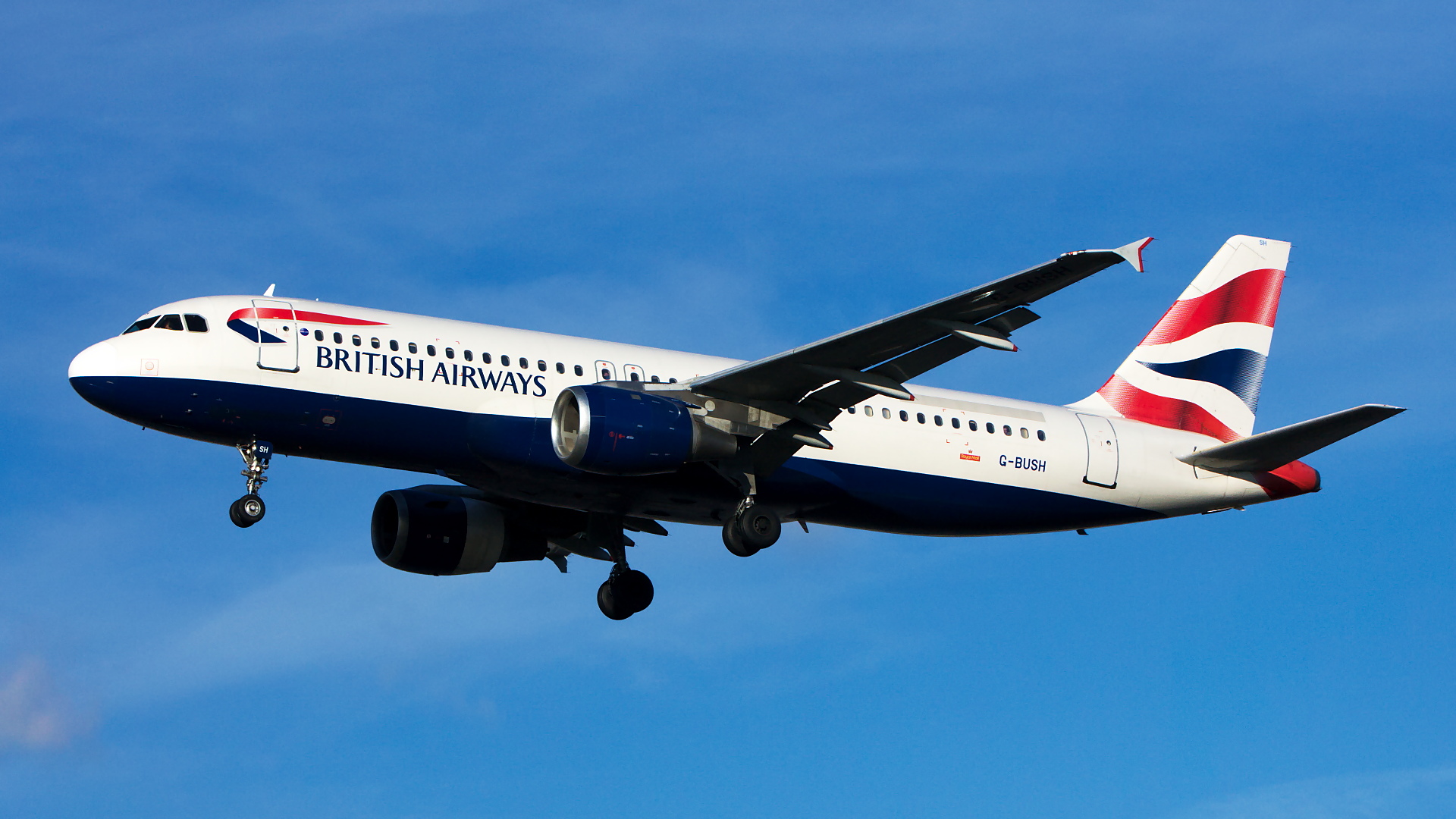 G-BUSH ✈ British Airways Airbus A320-211 @ London-Heathrow