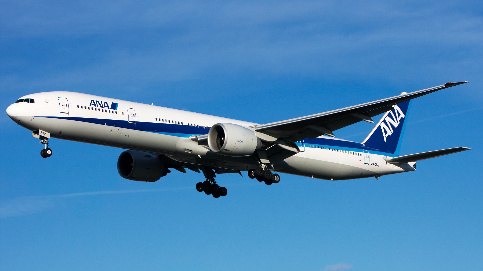 JA733A ✈ All Nippon Airways Boeing 777-381ER @ London-Heathrow