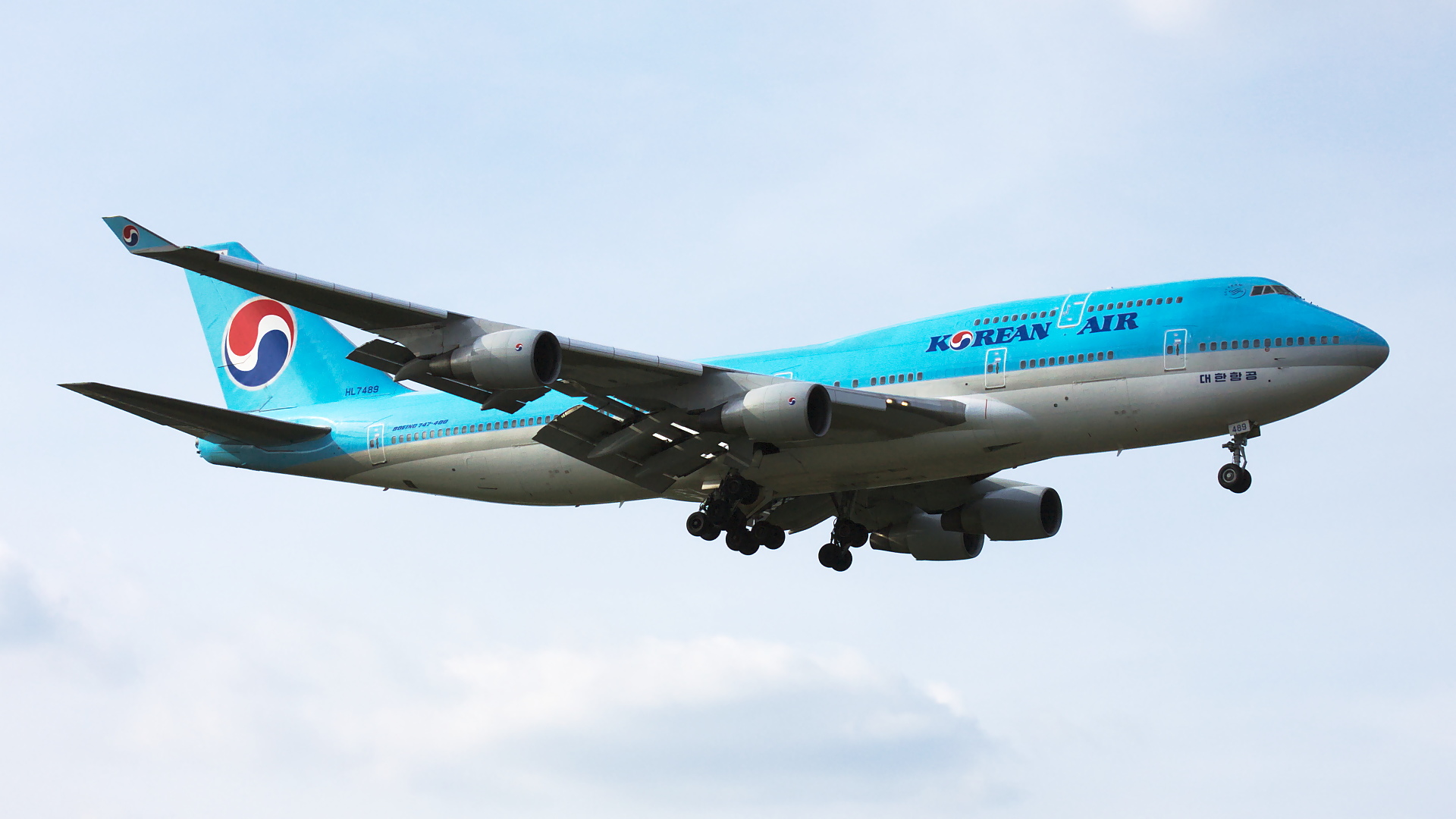 HL7489 ✈ Korean Air Boeing 747-4B5 @ London-Heathrow