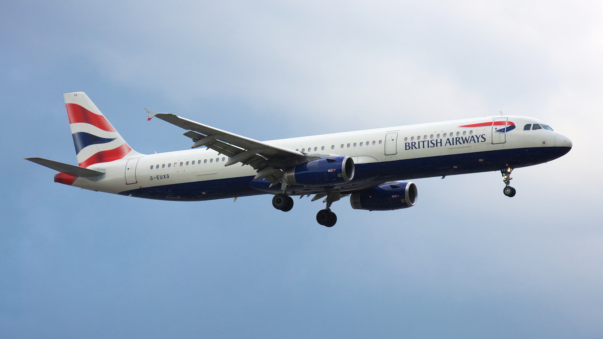 G-EUXG ✈ British Airways Airbus A321-232 @ London-Heathrow