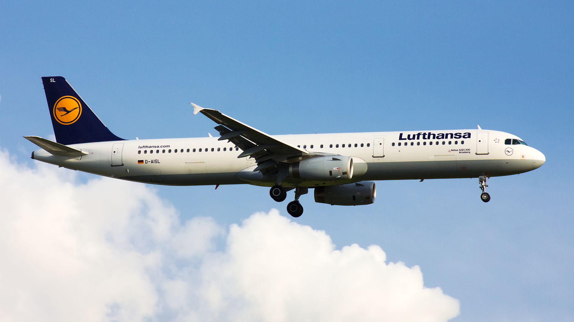 D-AISL ✈ Lufthansa Airbus A321-231 @ London-Heathrow