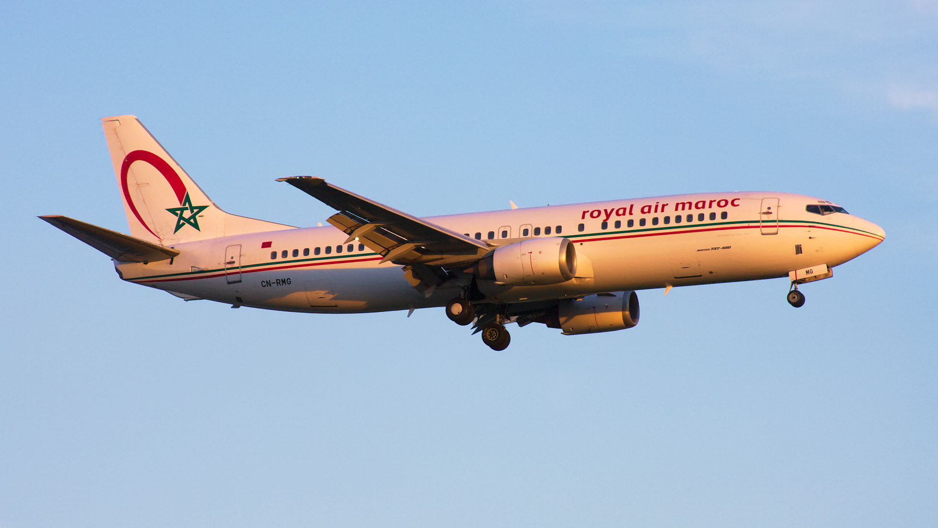 CN-RMG ✈ Royal Air Maroc Boeing 737-4B6 @ London-Heathrow