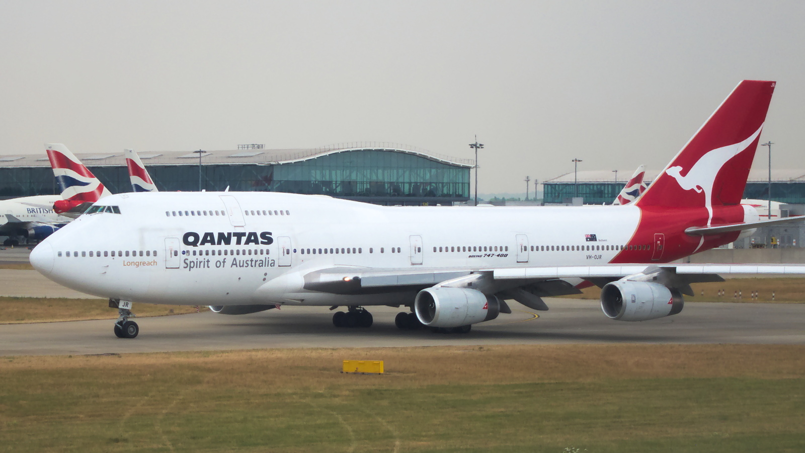 VH-OJR ✈ Qantas Boeing 747-438 @ London-Heathrow