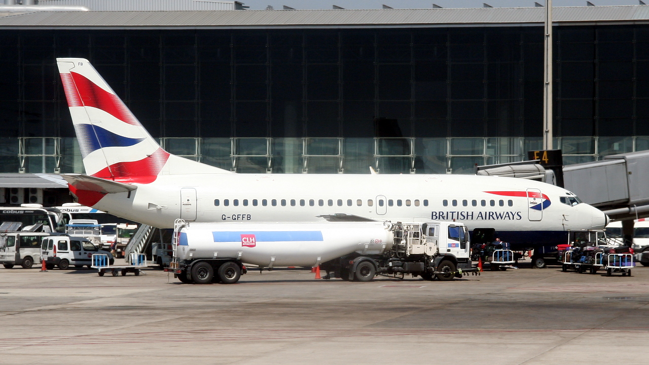 G-GFFB ✈ British Airways Boeing 737-505 @ Barcelona-El Prat
