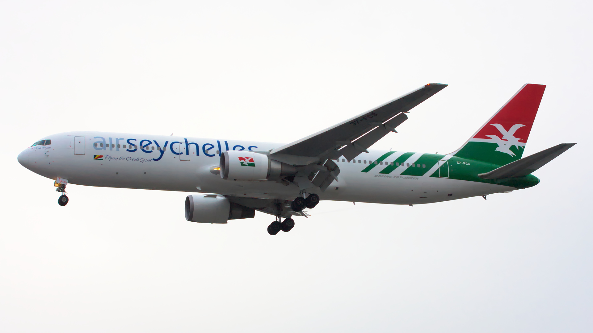 S7-FCS ✈ Air Seychelles Boeing 767-306ER @ London-Heathrow
