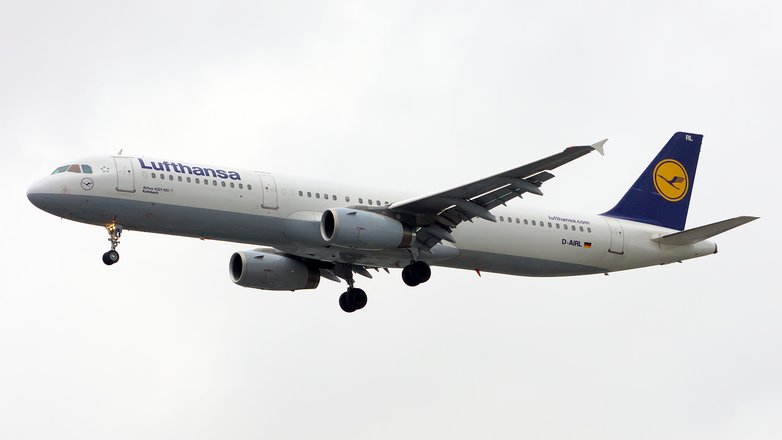 D-AIRL ✈ Lufthansa Airbus A321-131 @ London-Heathrow