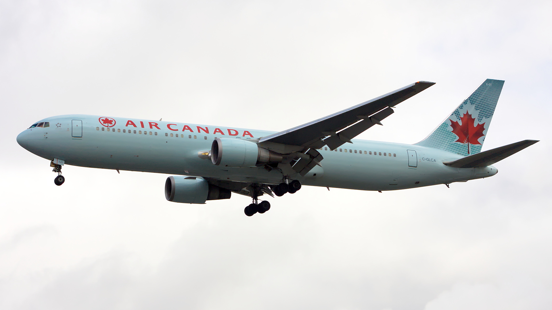 C-GLCA ✈ Air Canada Boeing 767-375ER @ London-Heathrow