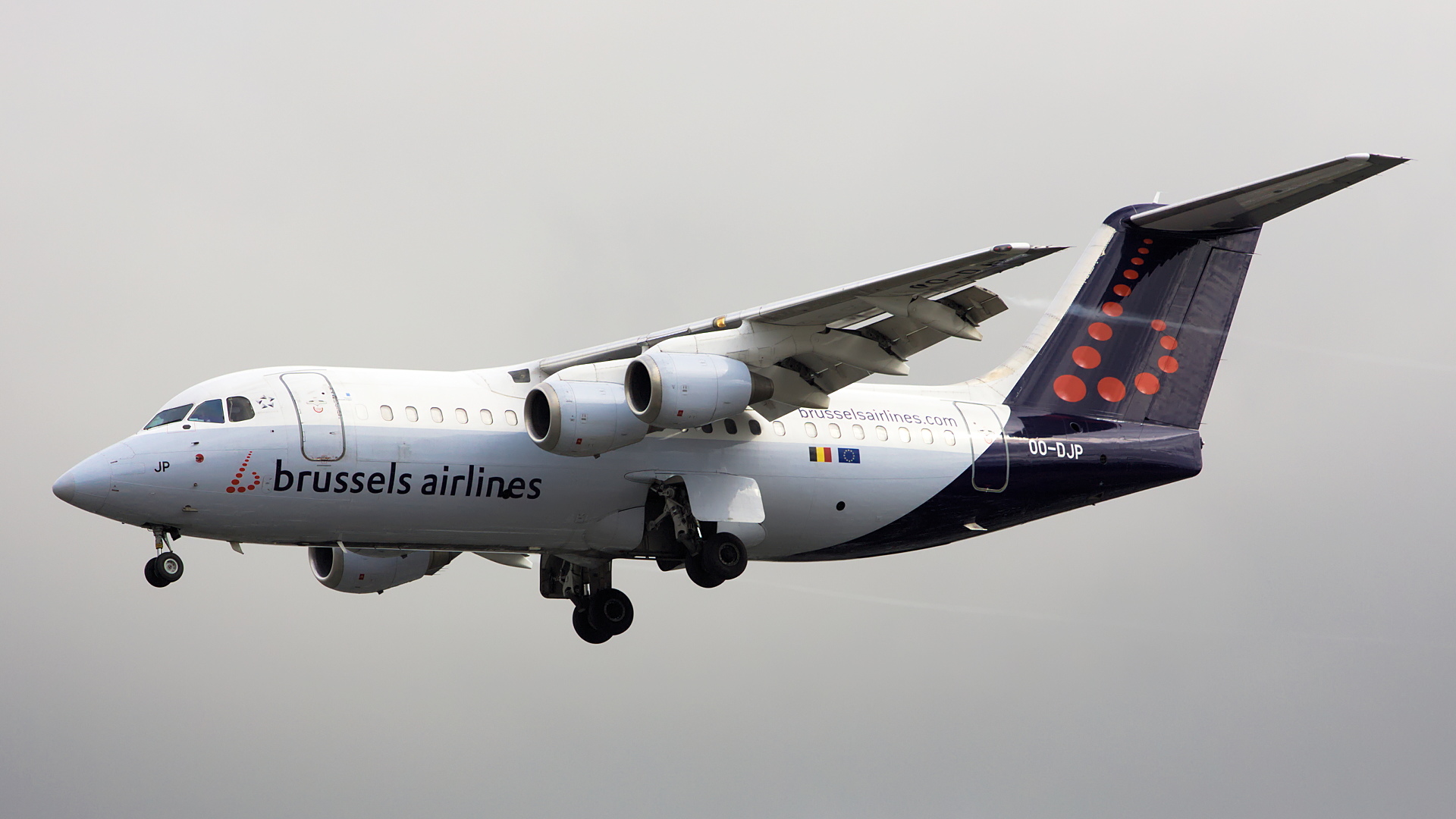 OO-DJP ✈ Brussels Airlines British Aerospace Avro RJ85 @ London-Heathrow