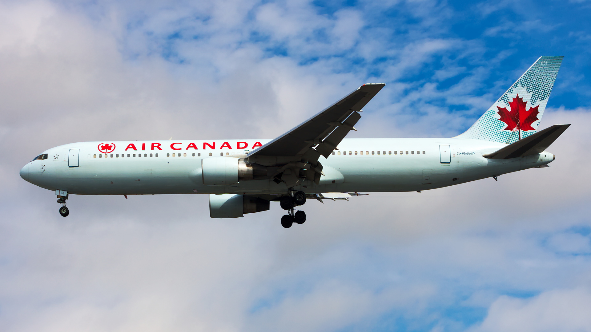 C-FMWP ✈ Air Canada Boeing 767-333ER @ London-Heathrow