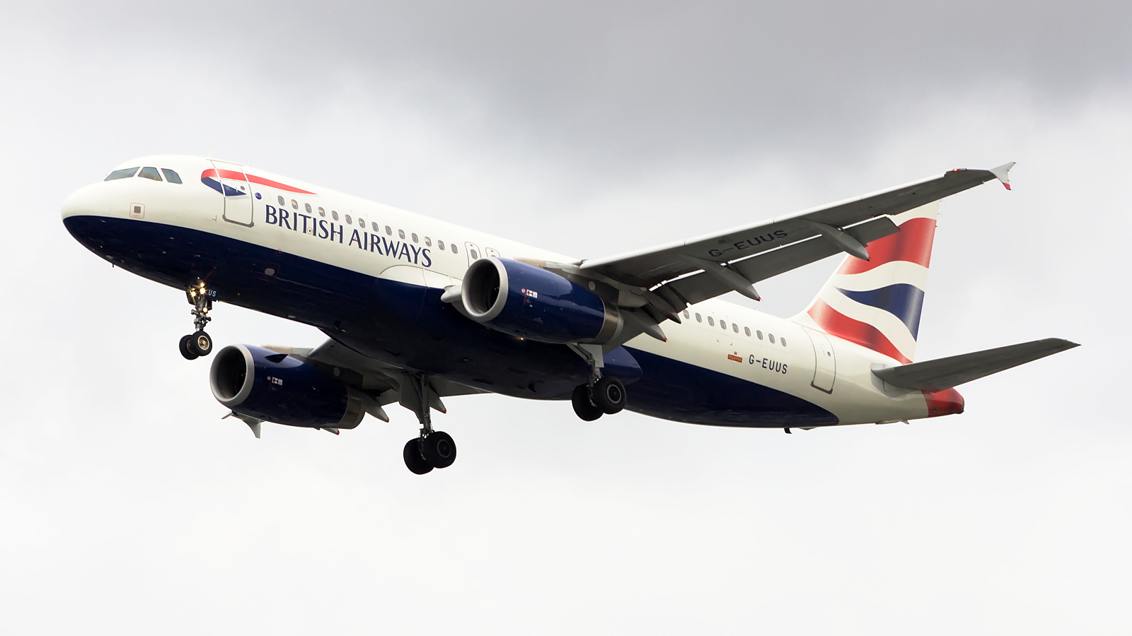 G-EUUS ✈ British Airways Airbus A320-232 @ London-Heathrow