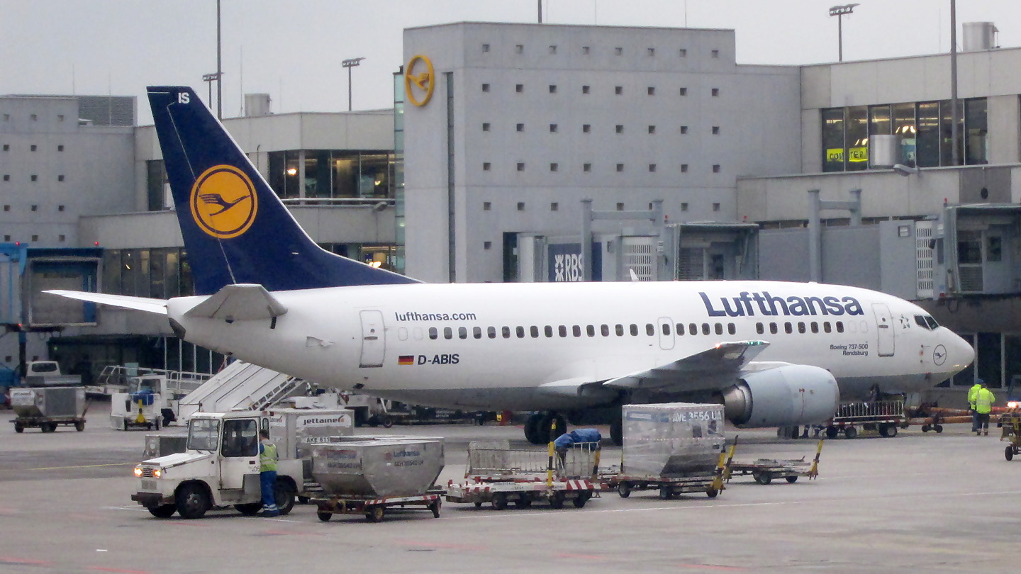 D-ABIS ✈ Lufthansa Boeing 737-530 @ Frankfurt
