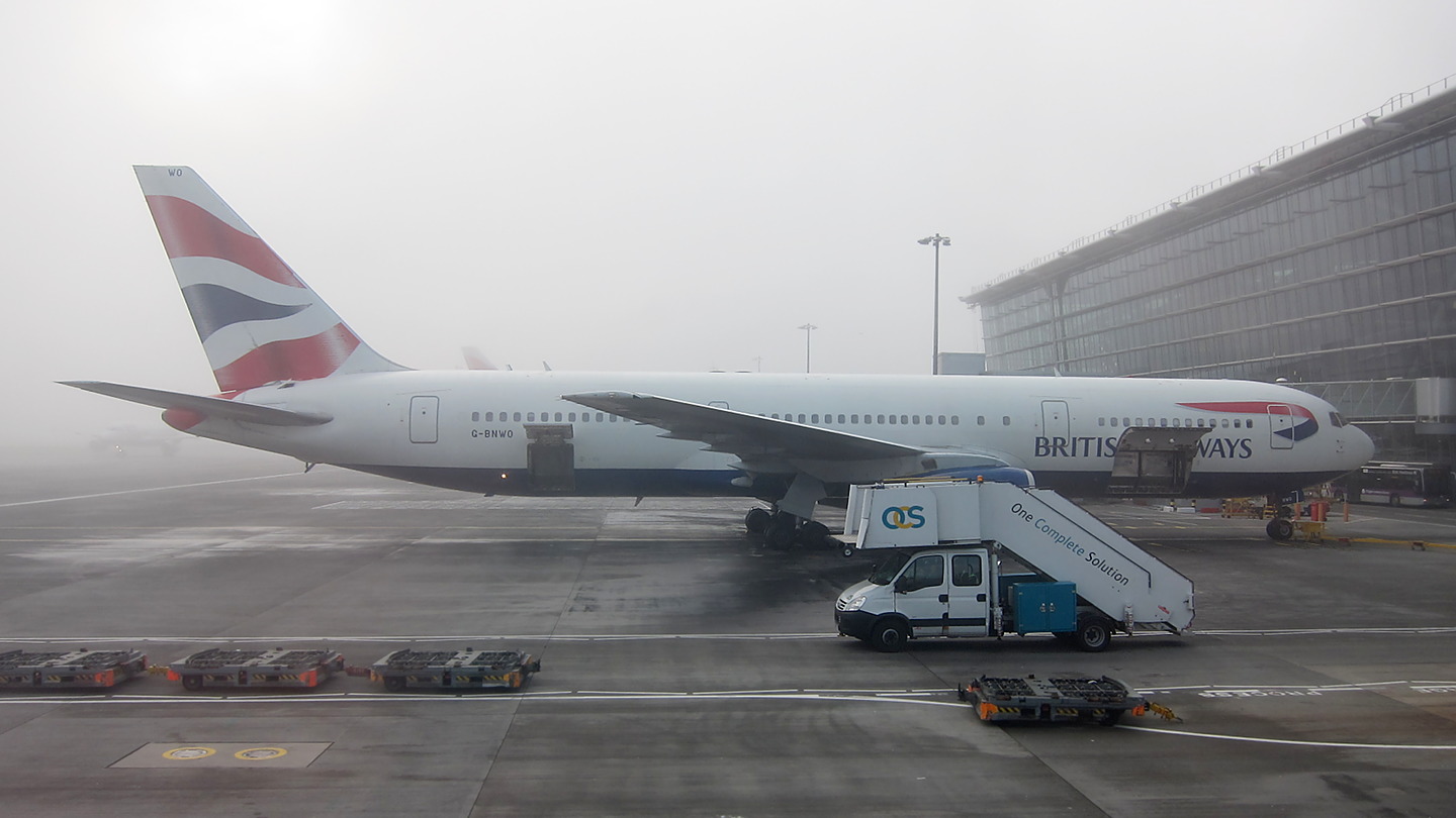 G-BNWO ✈ British Airways Boeing 767-336ER @ London-Heathrow