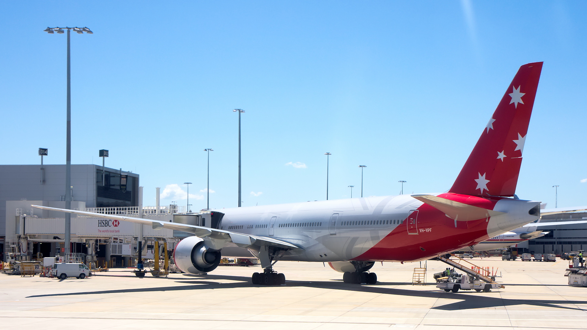 VH-VPF ✈ V Australia Boeing 777-3ZGER @ Melbourne-Tullamarine