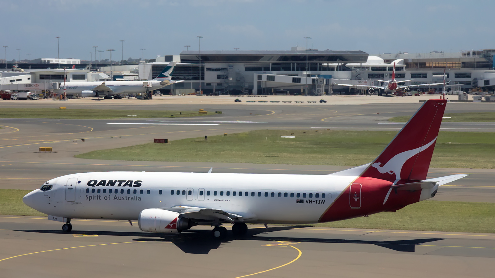 VH-TJW ✈ Qantas Boeing 737-4L7 @ Sydney-Kingsford Smith