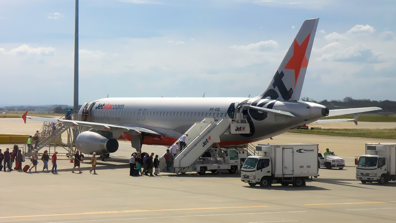 VH-VQL ✈ Jetstar Airways Airbus A320-232 @ Melbourne-Tullamarine