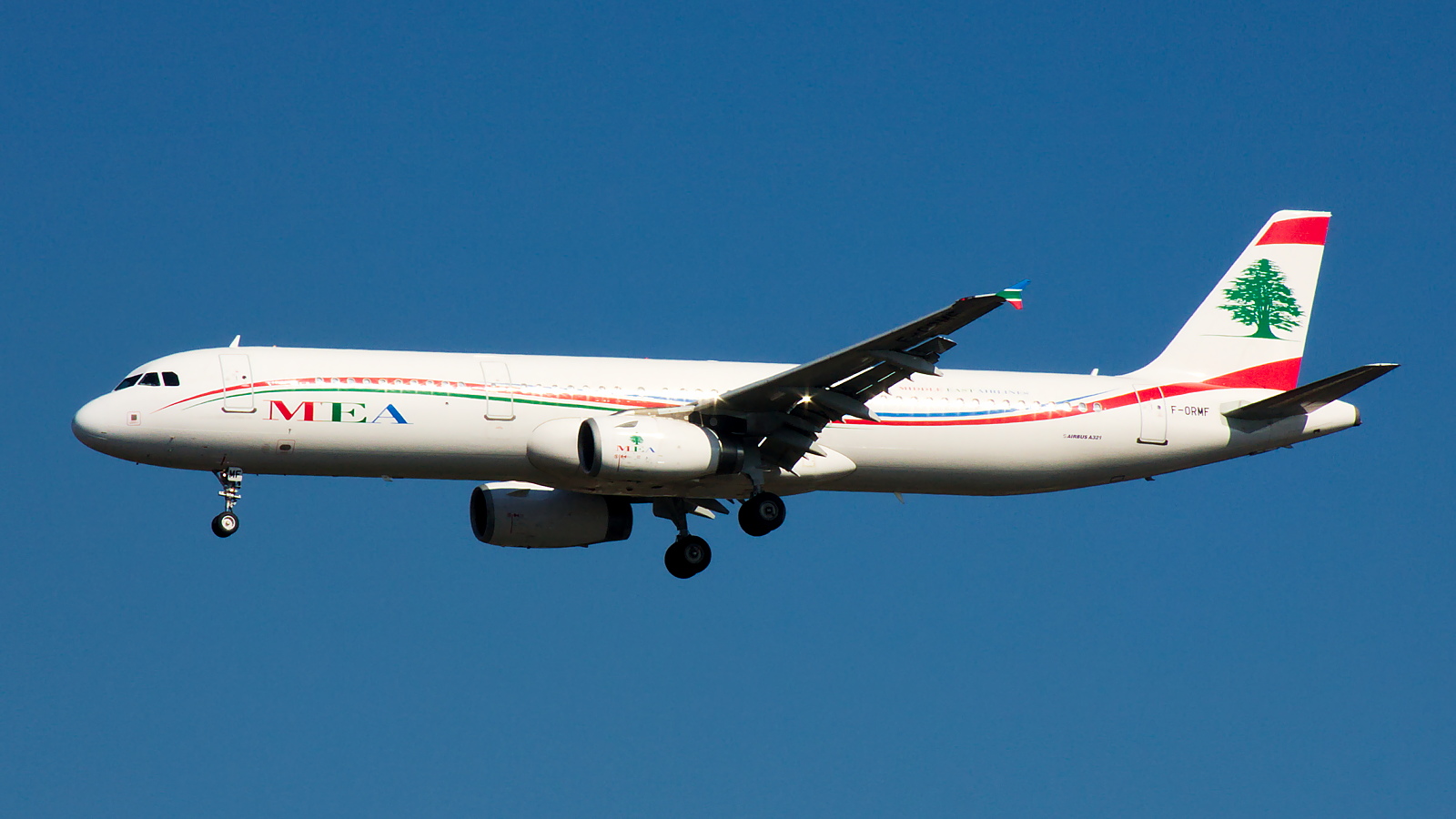 F-ORMF ✈ Middle East Airlines Airbus A321-231 @ London-Heathrow