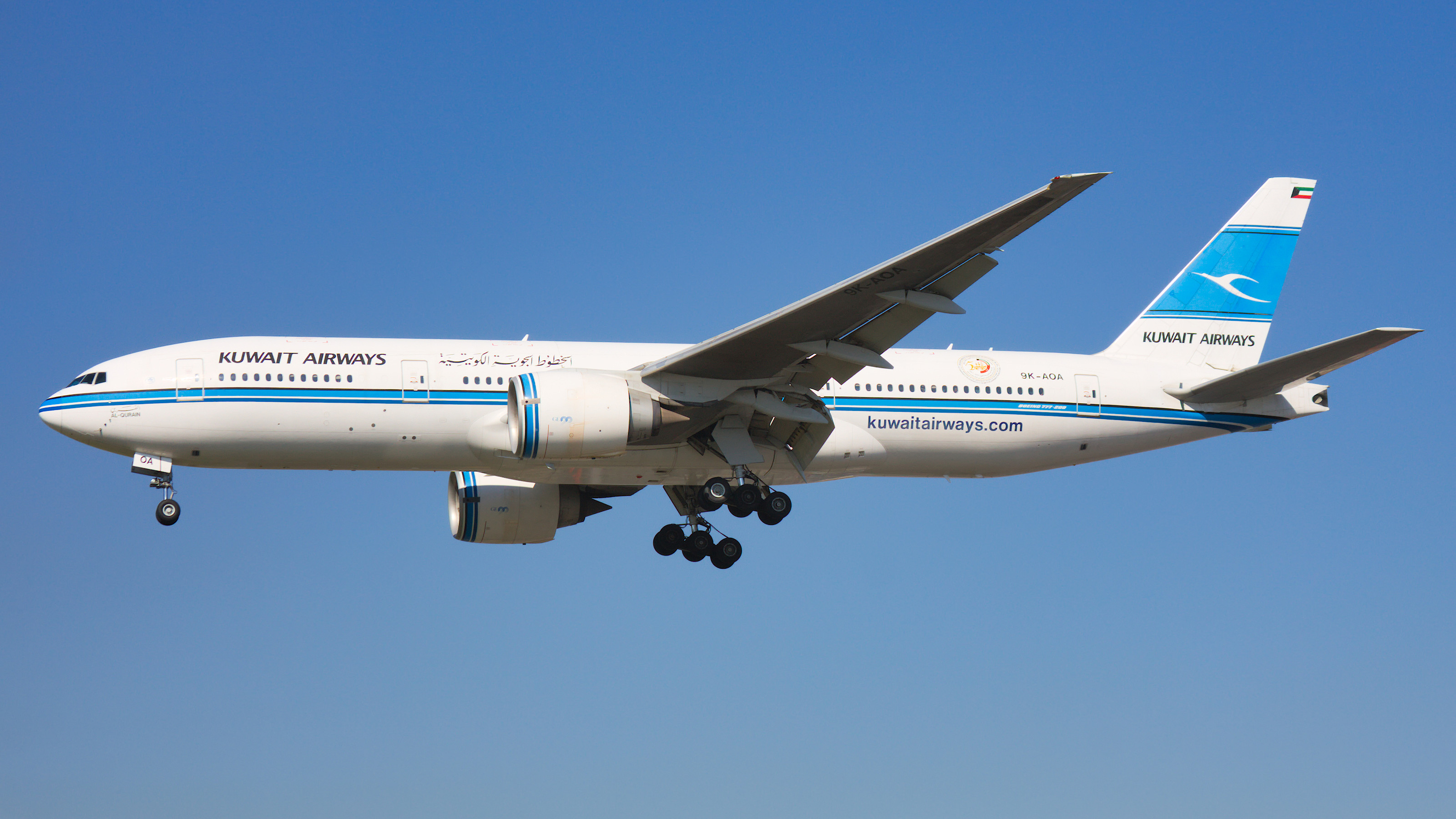 9K-AOA ✈ Kuwait Airways Boeing 777-269ER @ London-Heathrow