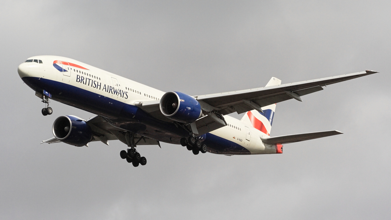 G-RAES ✈ British Airways Boeing 777-236ER @ London-Heathrow