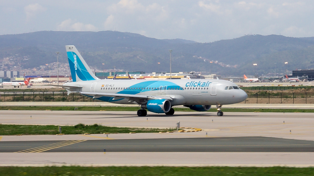 EC-KLT ✈ Clickair Airbus A320-216 @ Barcelona-El Prat