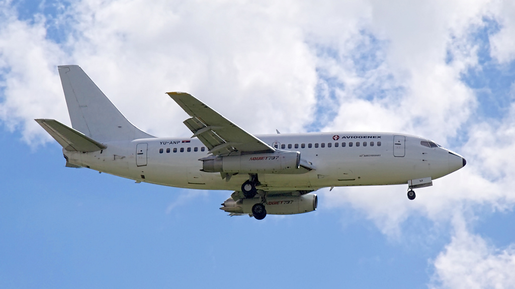 YU-ANP ✈ Aviogenex Boeing 737-2K3 @ London-Heathrow