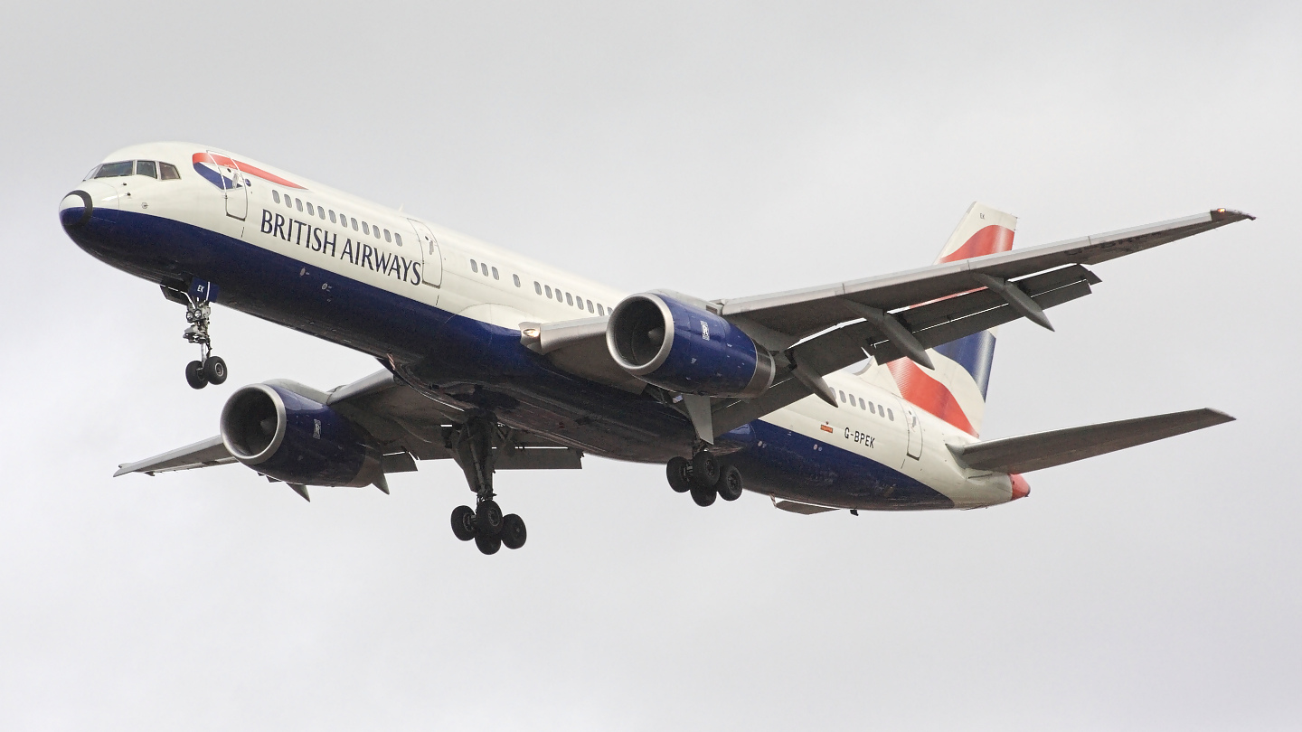 G-BPEK ✈ British Airways Boeing 757-236ER @ London-Heathrow