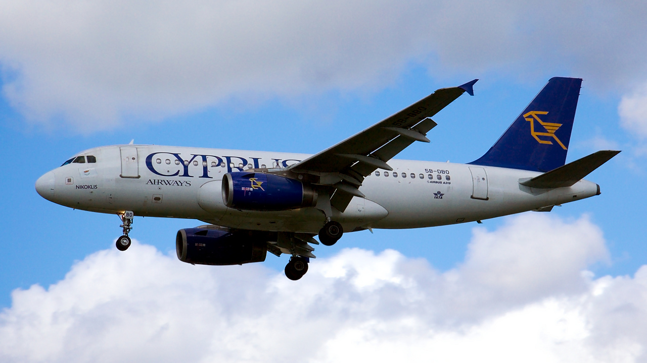 5B-DBO ✈ Cyprus Airways Airbus A319-132 @ London-Heathrow