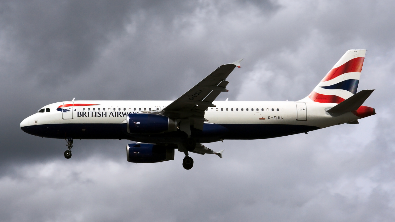 G-EUUJ ✈ British Airways Airbus A320-232 @ London-Heathrow