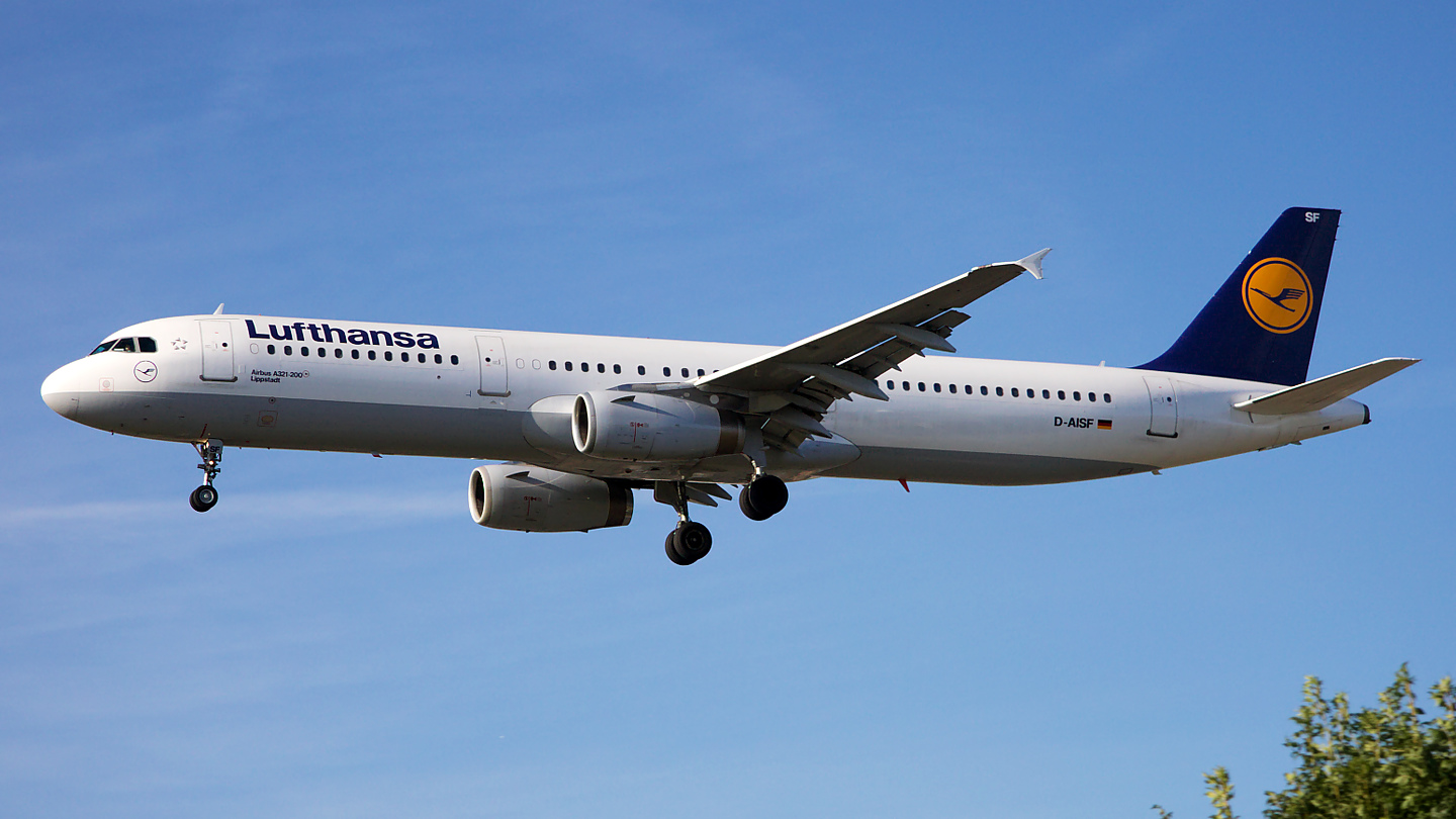 D-AISF ✈ Lufthansa Airbus A321-231 @ London-Heathrow