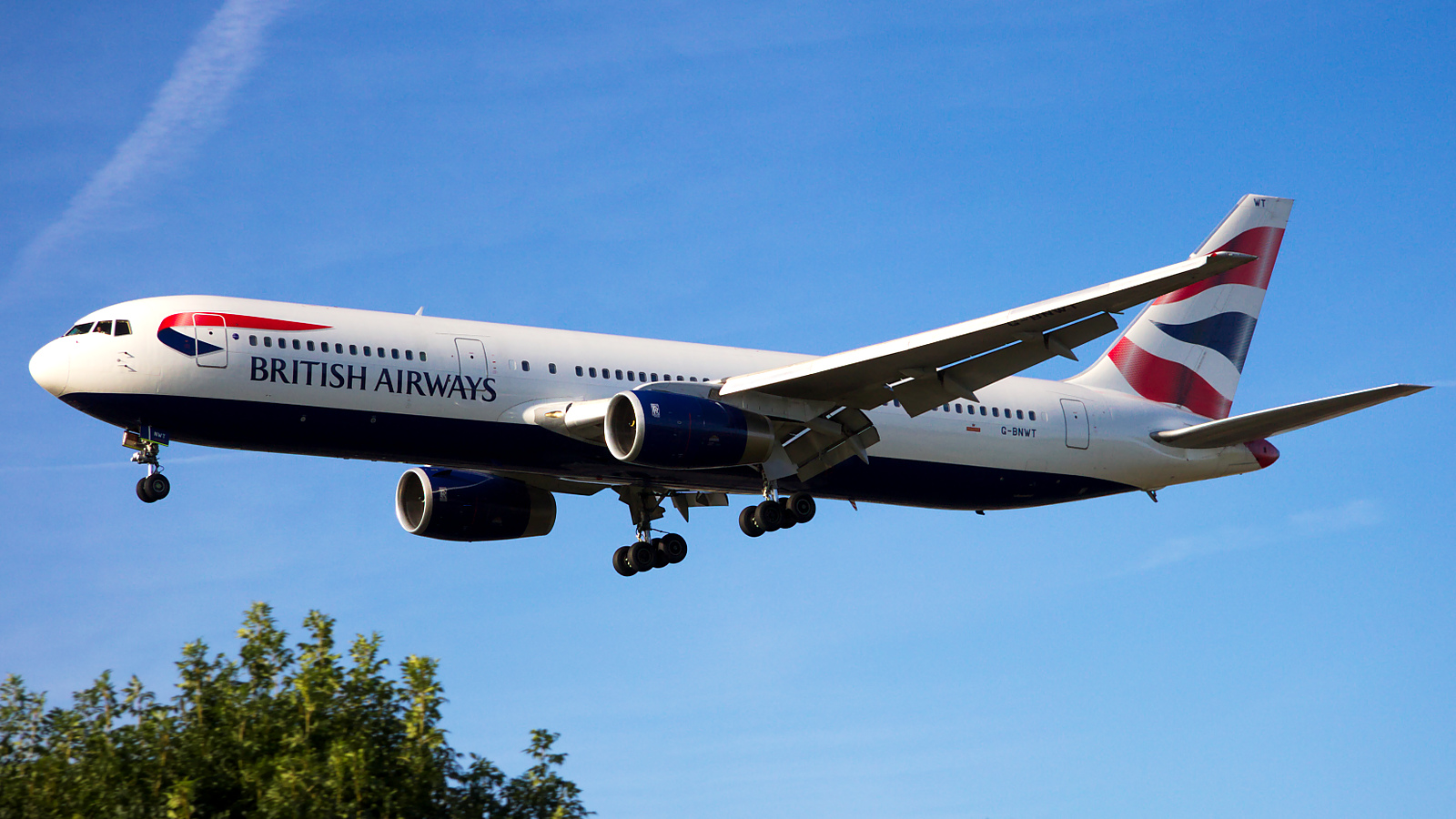 G-BNWT ✈ British Airways Boeing 767-336ER @ London-Heathrow