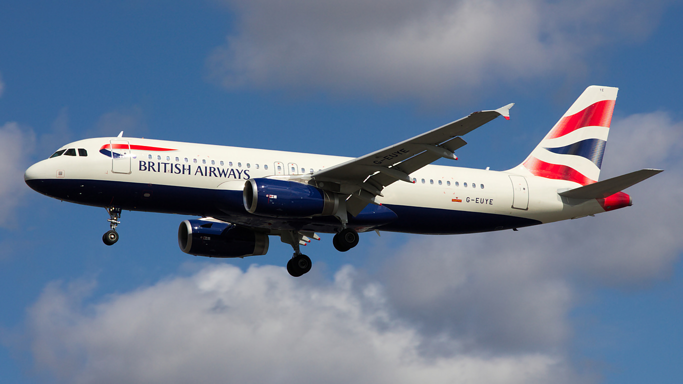 G-EUYE ✈ British Airways Airbus A320-232 @ London-Heathrow