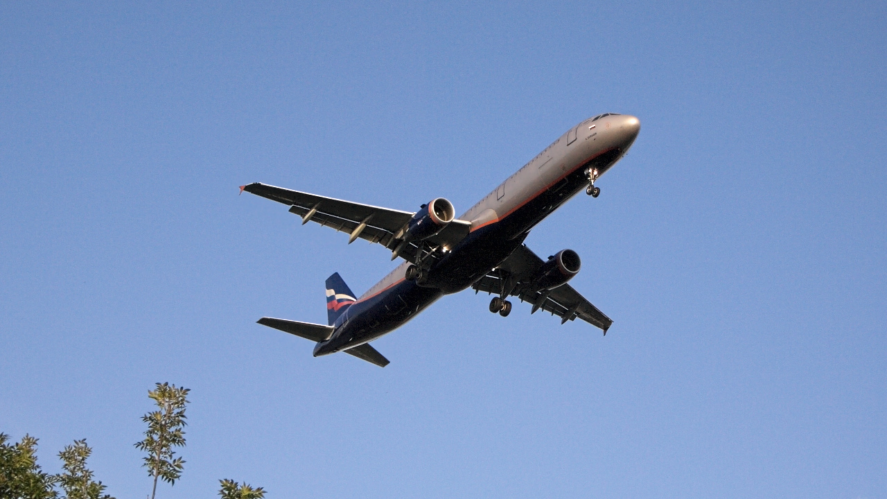 VP-BWN ✈ Aeroflot Russian Airlines Airbus A321-211 @ London-Heathrow