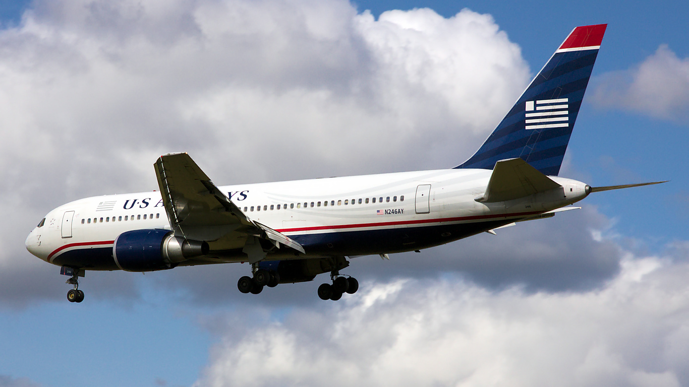 N246AY ✈ US Airways Boeing 767-201ER @ London-Heathrow