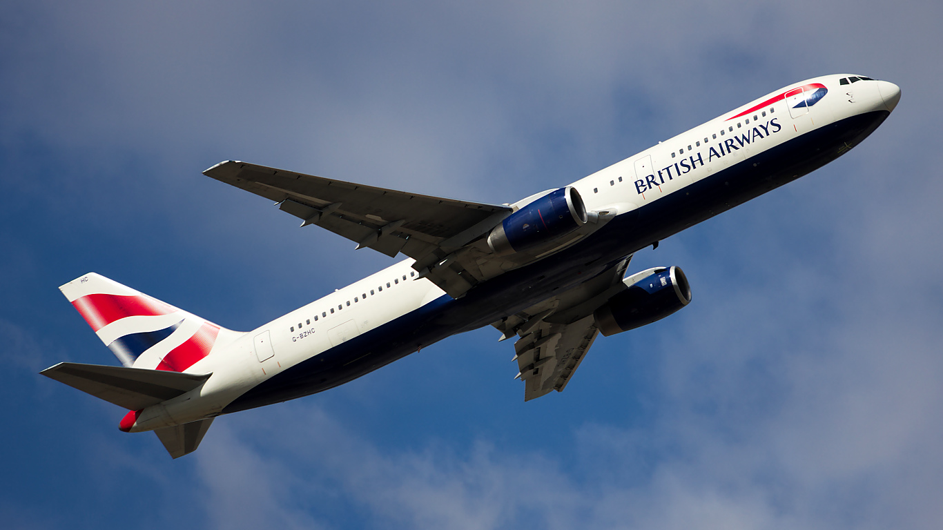 G-BZHC ✈ British Airways Boeing 767-336ER @ London-Heathrow