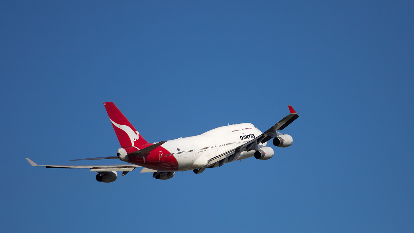 VH-OJK ✈ Qantas Boeing 747-438 @ London-Heathrow